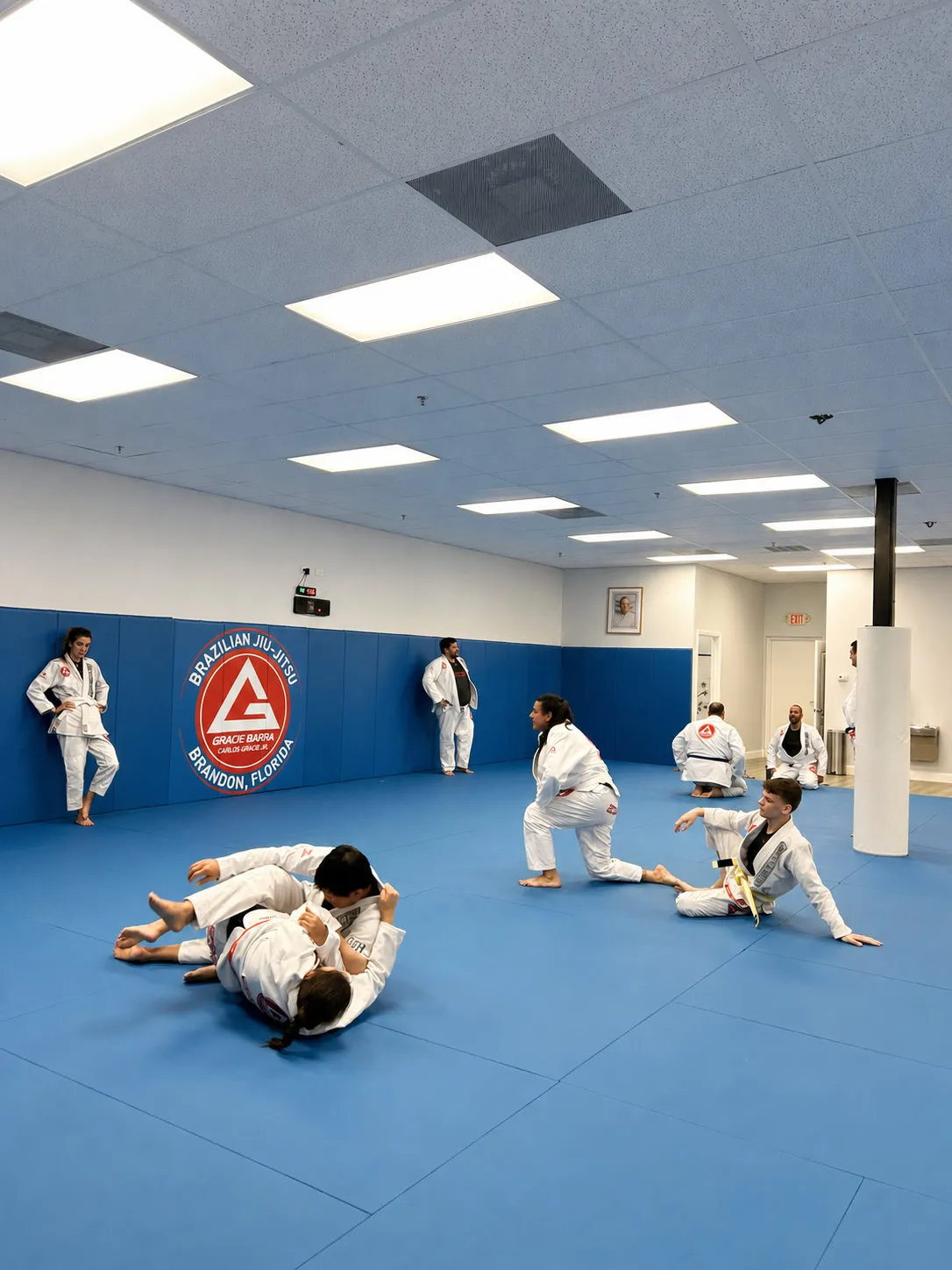 Students learning together at Gracie Barra Brandon.